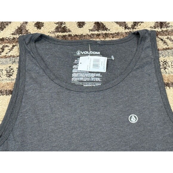 NWT Men’s Volcom L Large Gray Tank Top - Picture 2 of 3